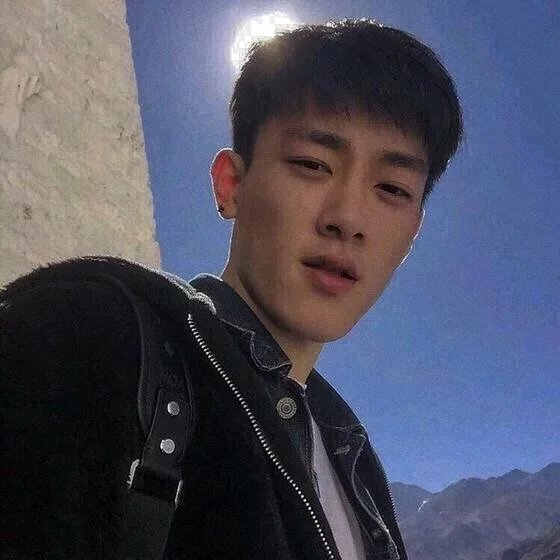 潘苑珊朗