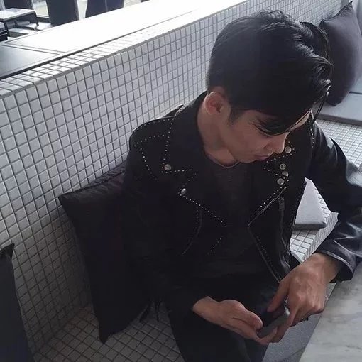 莫启炎朗