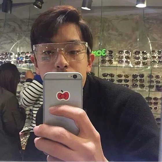 柯磊琦兴