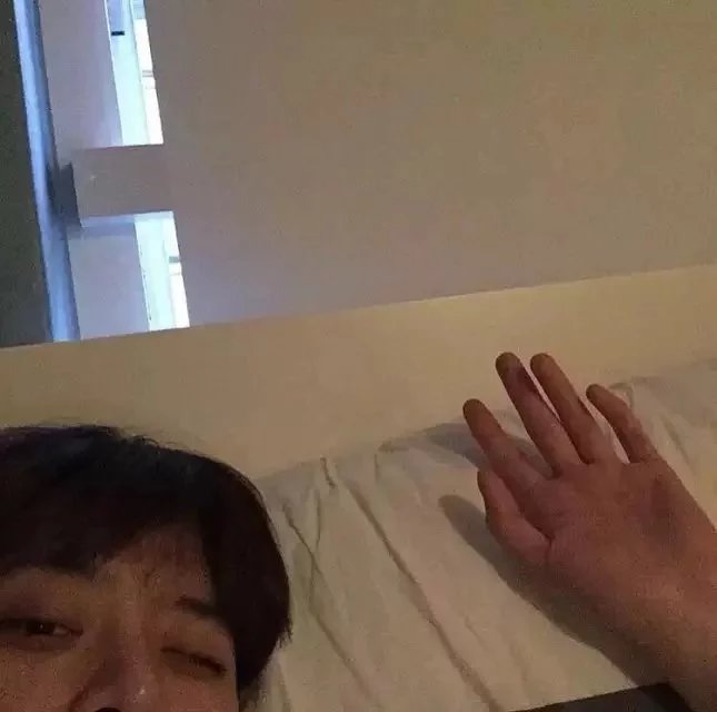 邹初谦玲